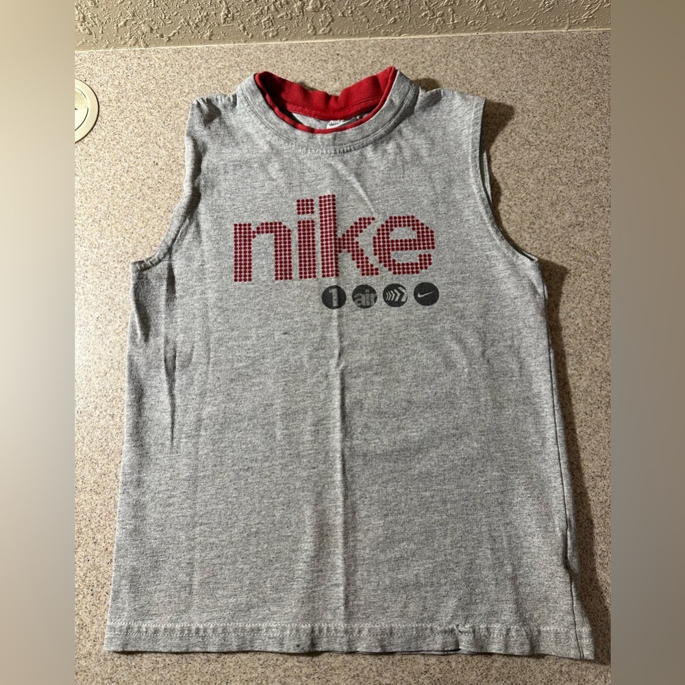 Nike Toddler  (4T) Sleeveless T-shirt